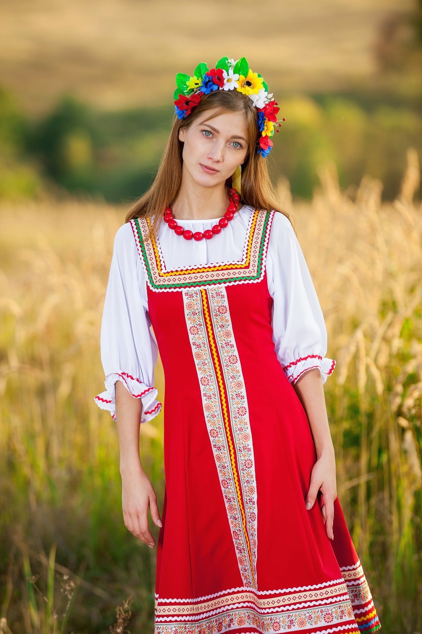 Women in Slavic costumes in Mumbai — step in, relax, and chat live
